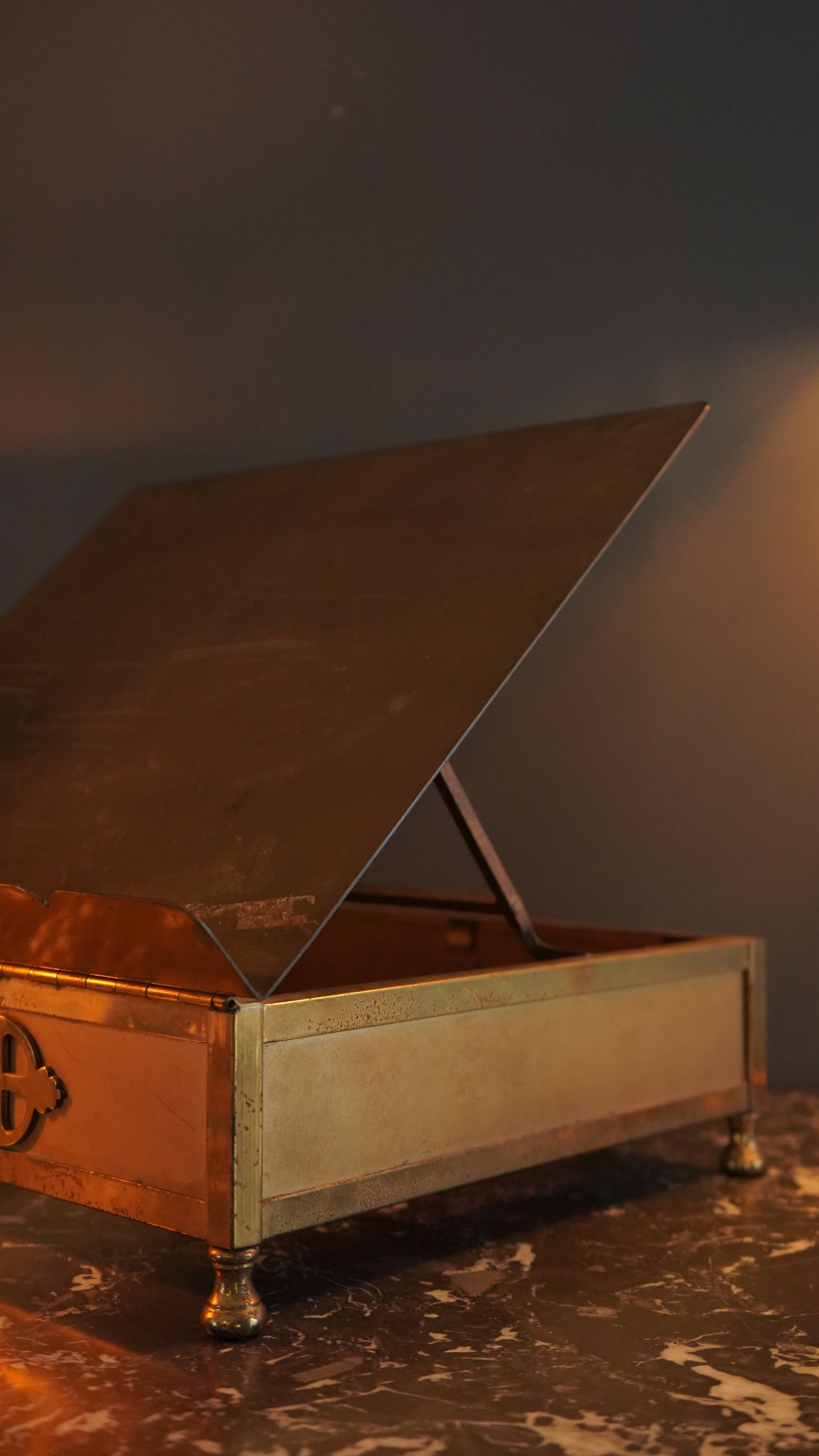 ^ Antique Brass Adjustable Bible Book Stand