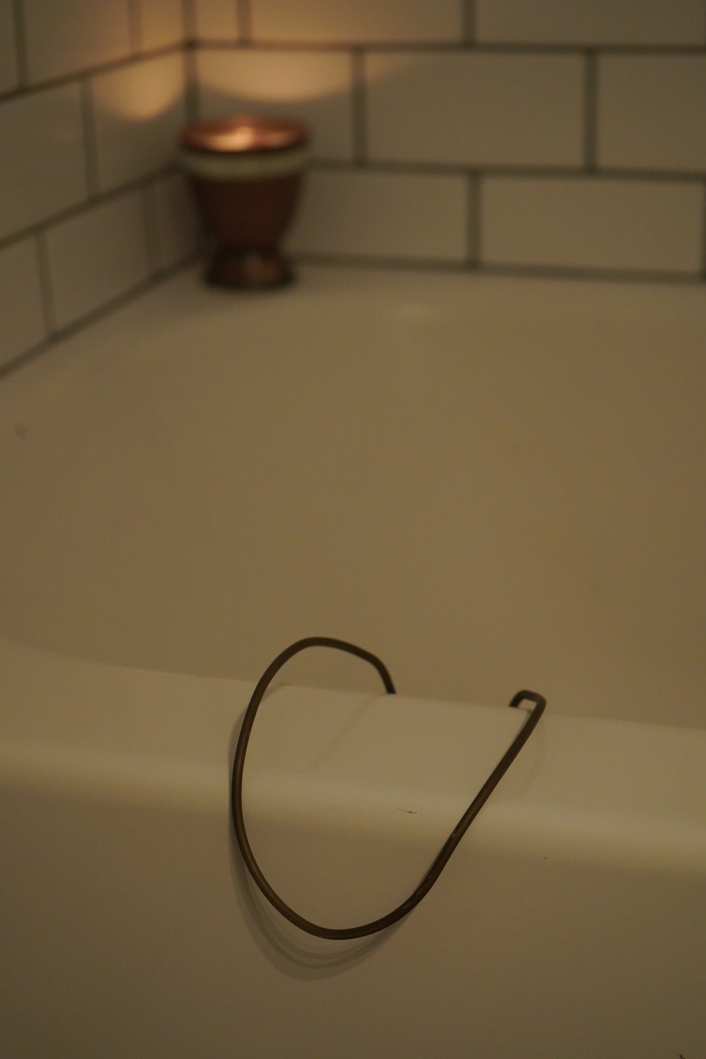 Late Victorian Brass Tub-Mounted Soap Basket