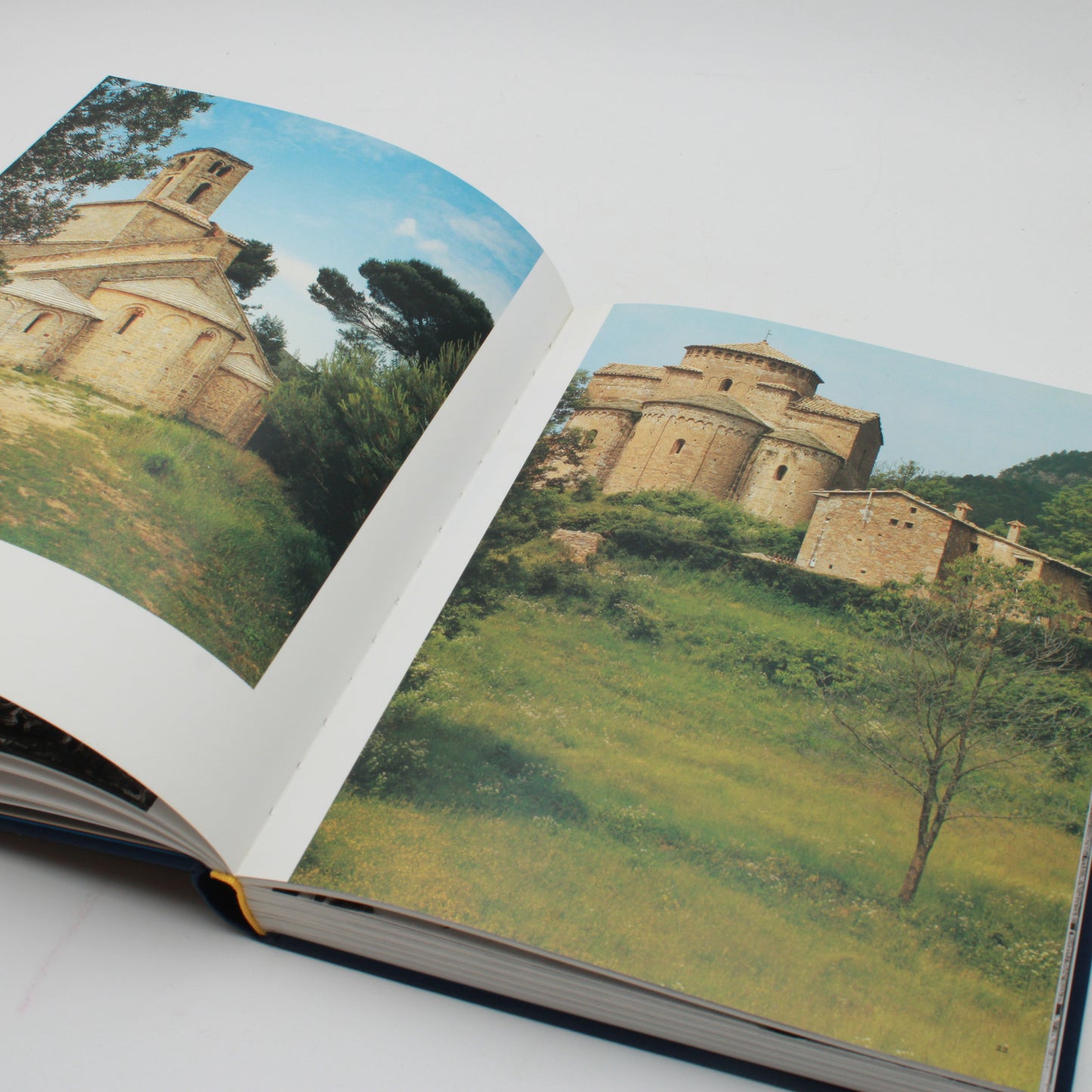 Vintage "Romanisches Spainien" Coffee Table Book