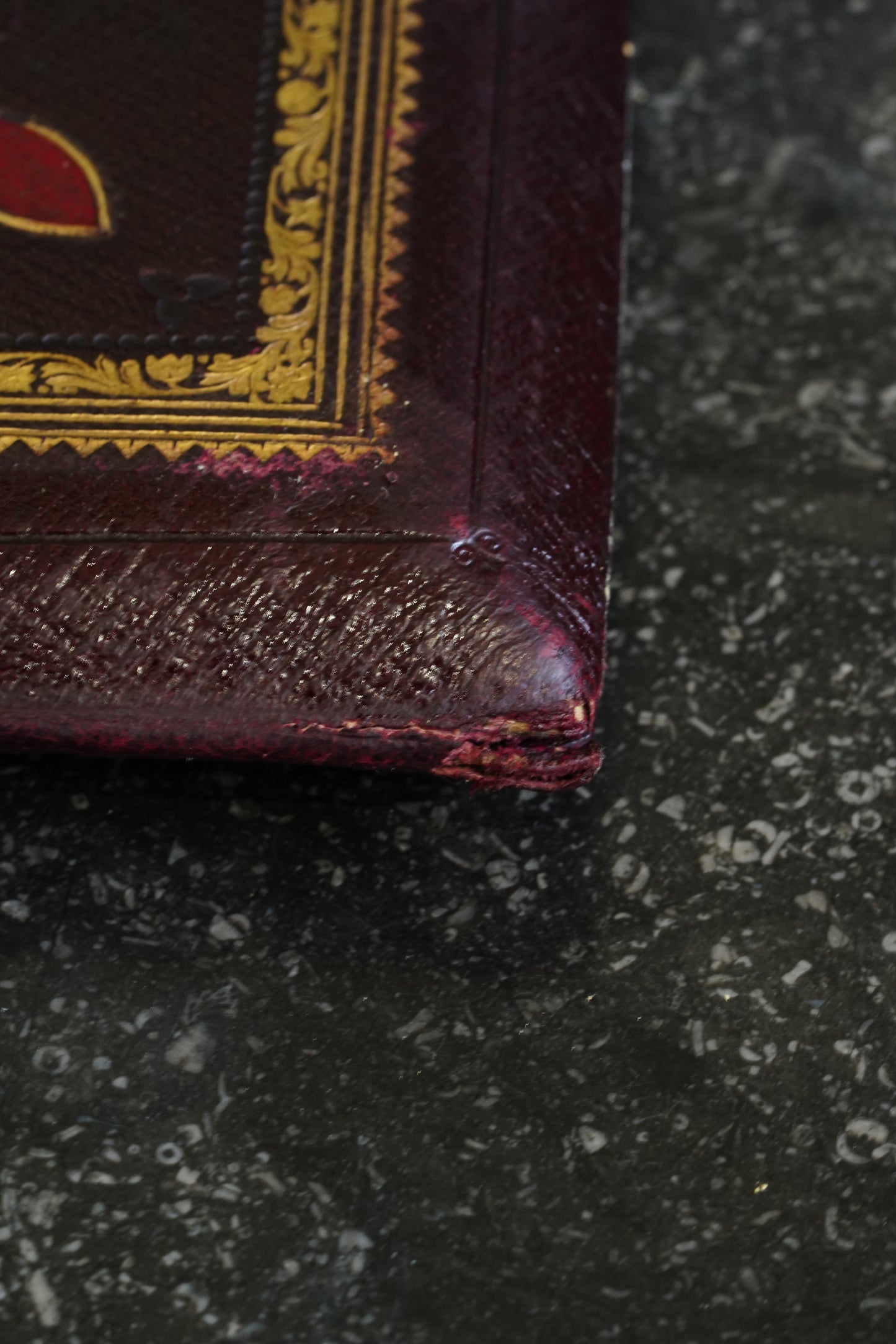 *Reserved* British Christmas 1946 Presentation Folder, Morocco Leather, Illuminated Interior