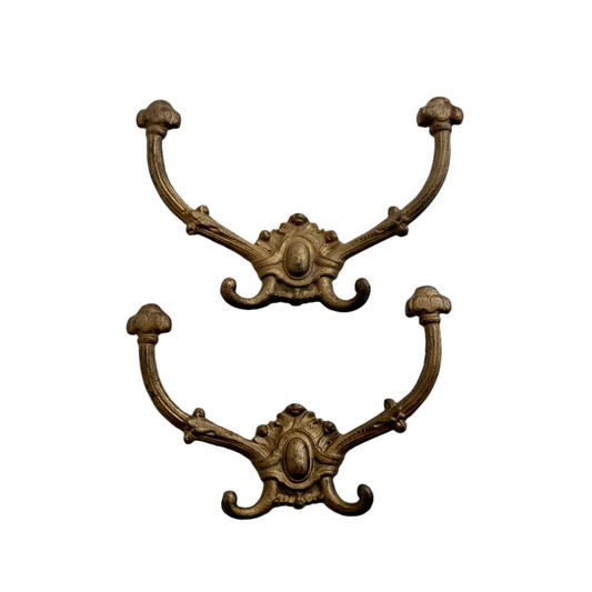 Antique Victorian Cast-Brass Quadruple Wall Hooks – Hat, Coat & Umbrella Hangers, Set of 3
