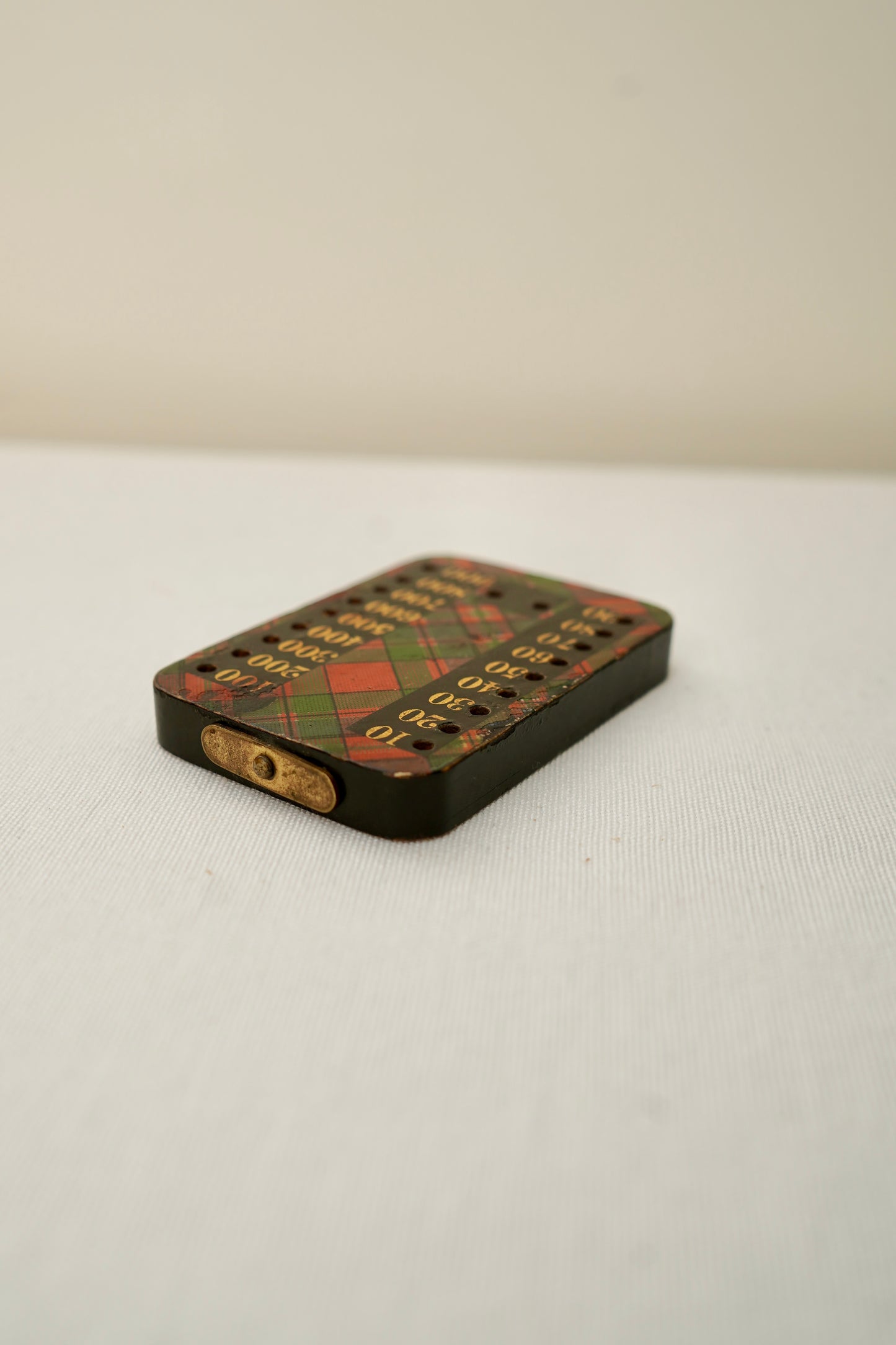 Victorian Scottish Tartanware Bezique Score Counter with Original Pegs, c. 1870–1900