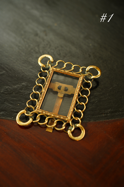 Antique Mini Brass Ring Picture Frame