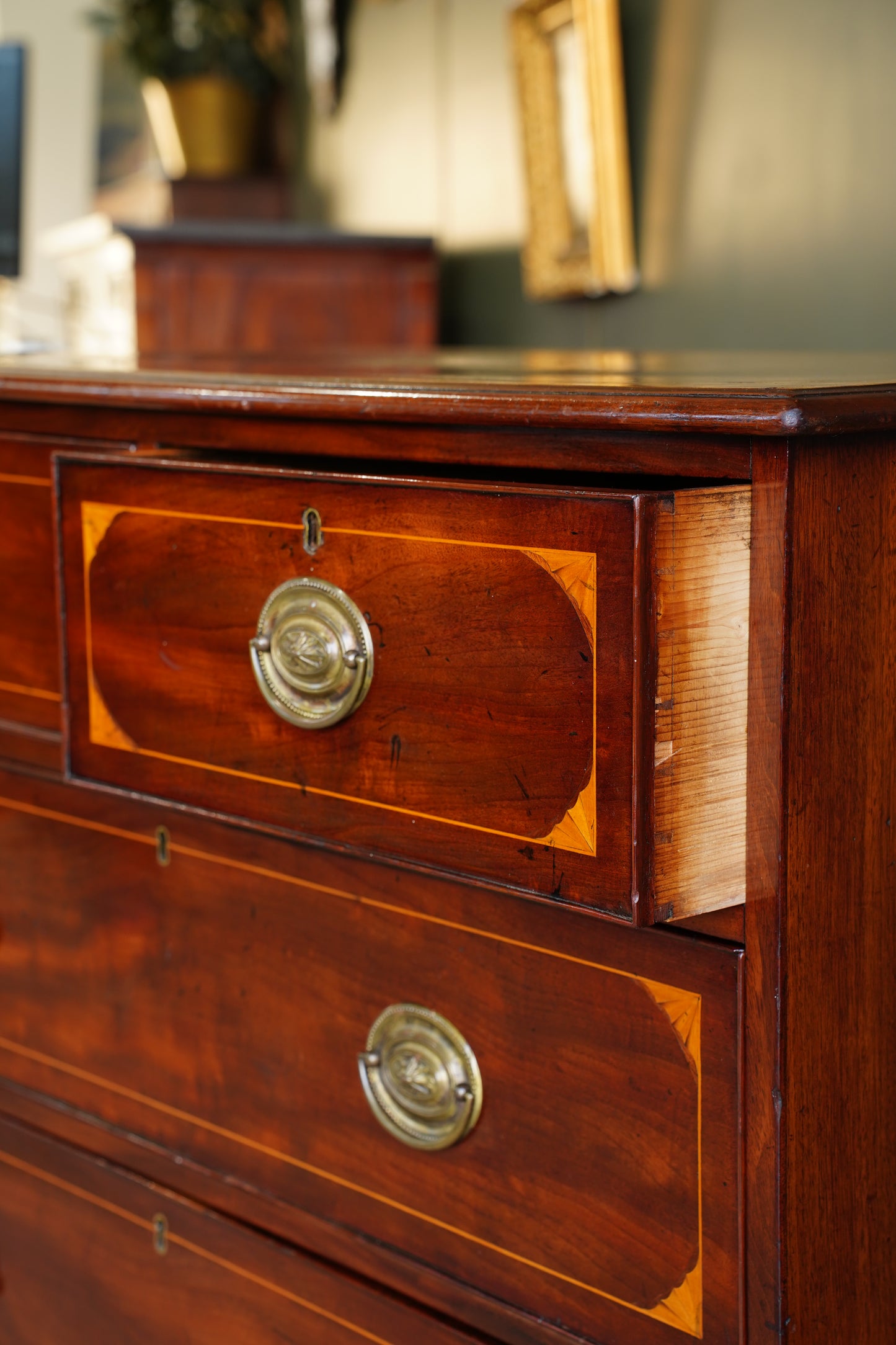 Antique Regency Mahogany Chest of Drawers