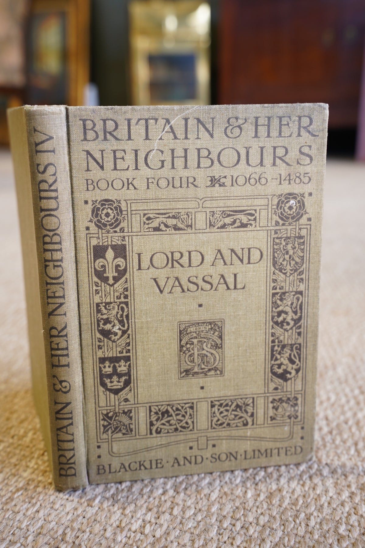 Vintage Medieval British History Book, Heraldic Cloth