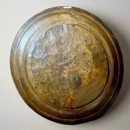 Round wooden bowl