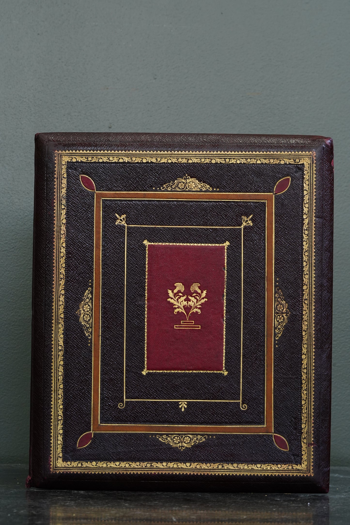 *Reserved* British Christmas 1946 Presentation Folder, Morocco Leather, Illuminated Interior