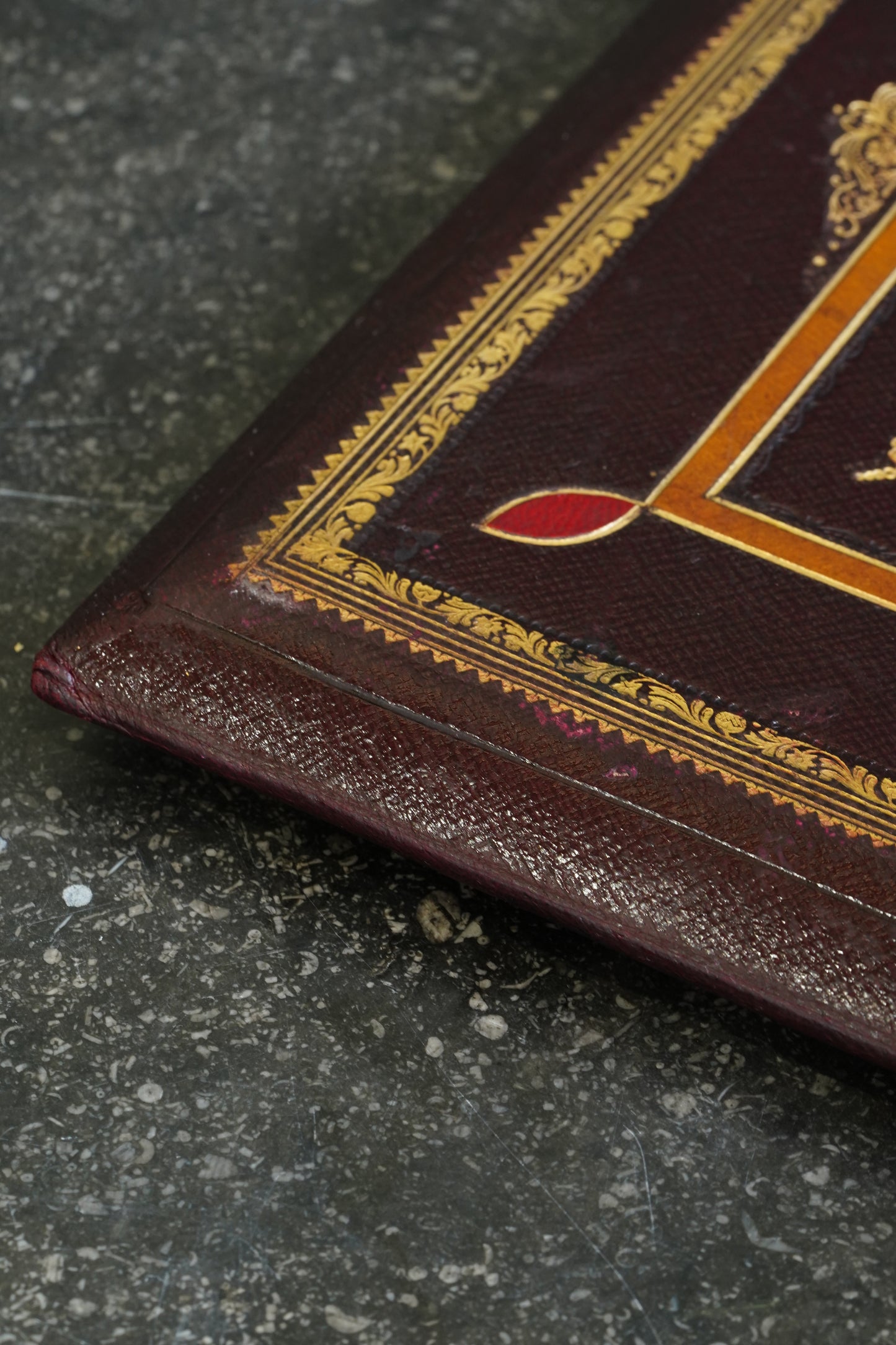 *Reserved* British Christmas 1946 Presentation Folder, Morocco Leather, Illuminated Interior