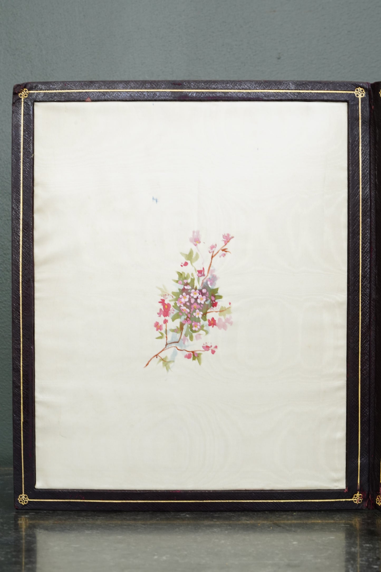 *Reserved* British Christmas 1946 Presentation Folder, Morocco Leather, Illuminated Interior