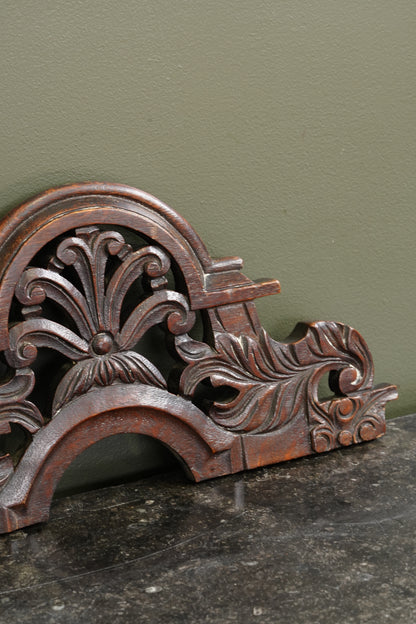 Antique English Carved Oak Pediment Crest Fragment, Circa 1880