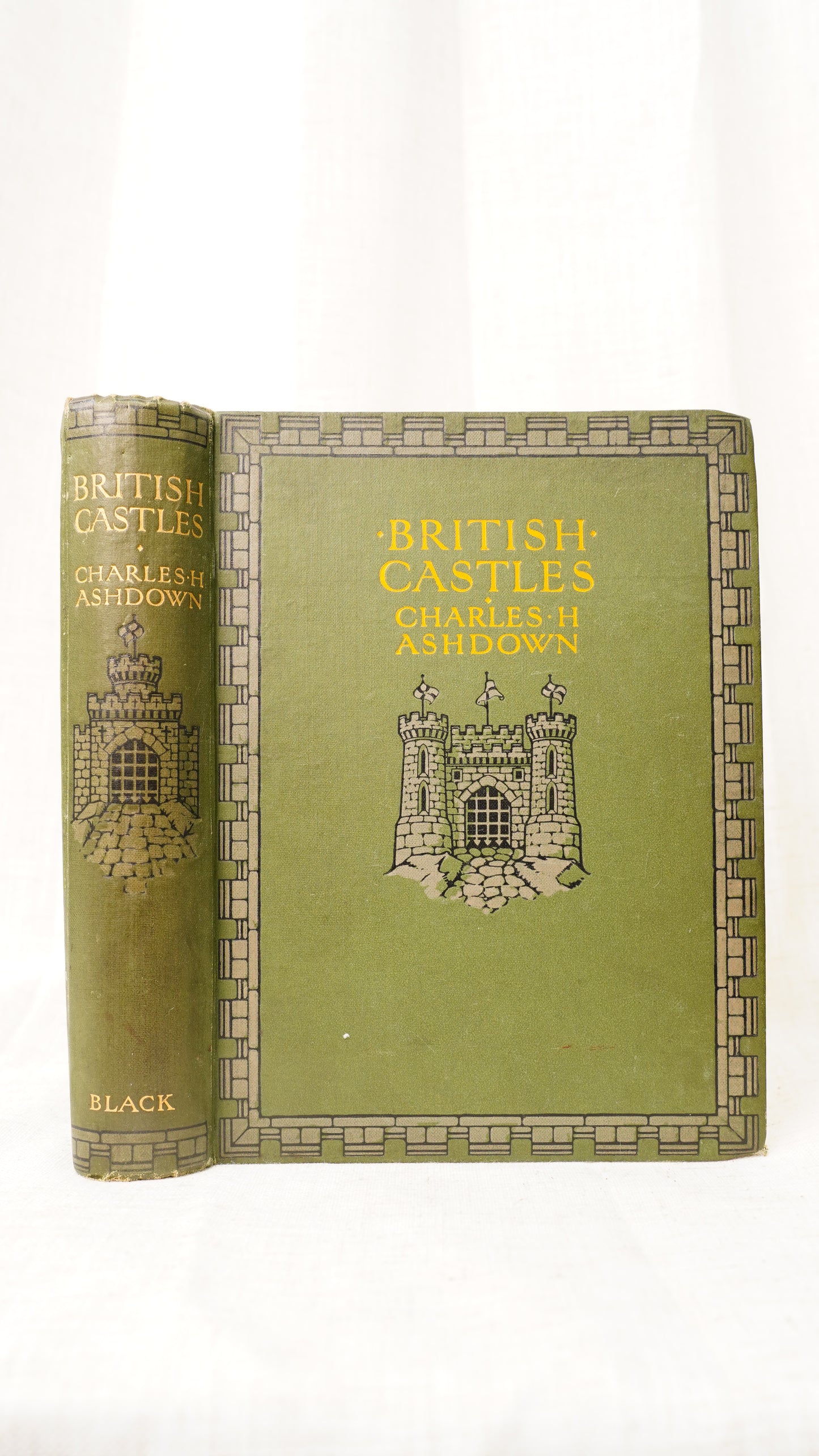 Antique British Castles Charles Ashdown 1911 Illustrated Color Plates