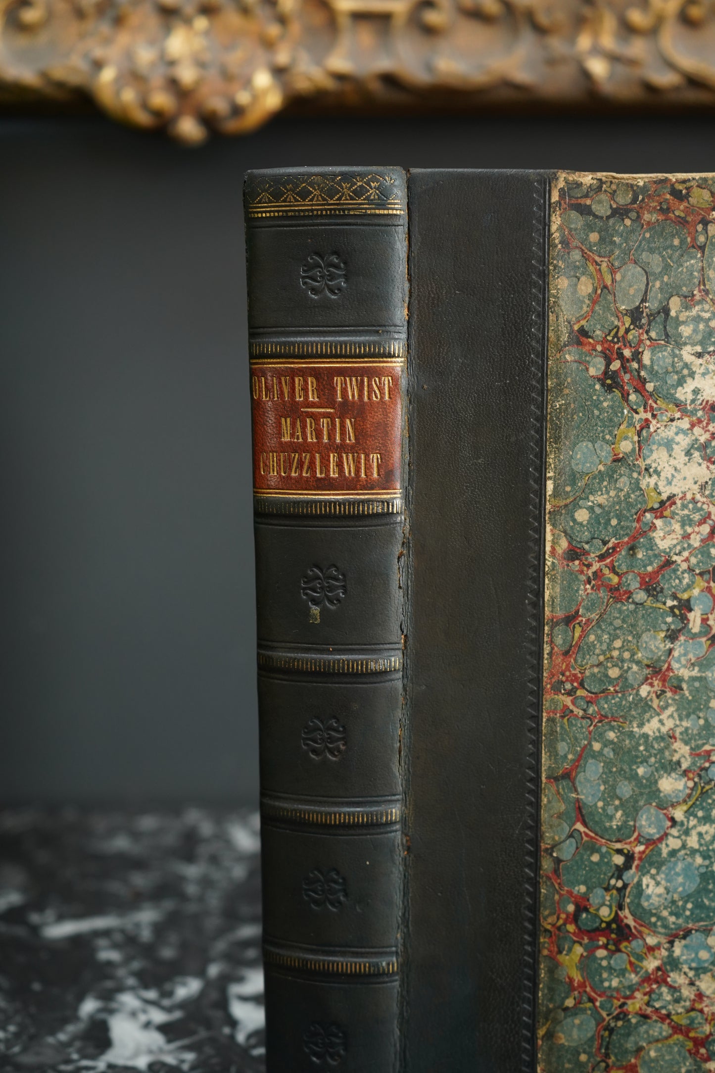 Charles Dickens Oliver Twist & Martin Chuzzlewit Victorian Leather Book